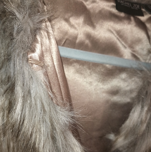 Rachel Zoe Faux Fur Vest size M - Picture 9 of 16